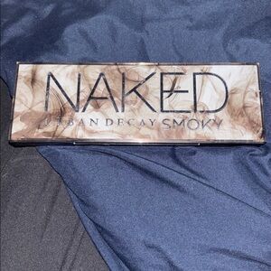 Urban Decay Naked Smoky Eyeshadow Palette discontinued